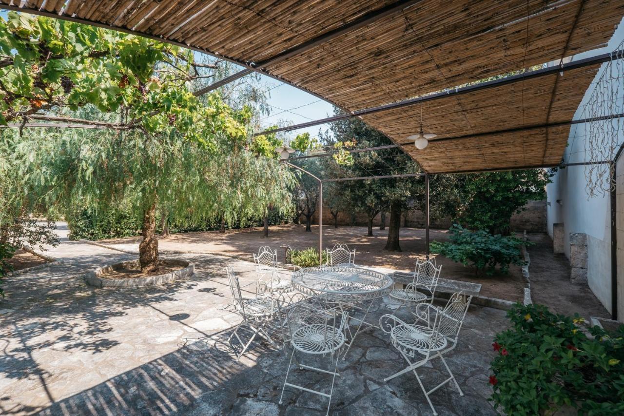 Villa Delle Zagare - Private Hydromassage Pool Surbo Bagian luar foto
