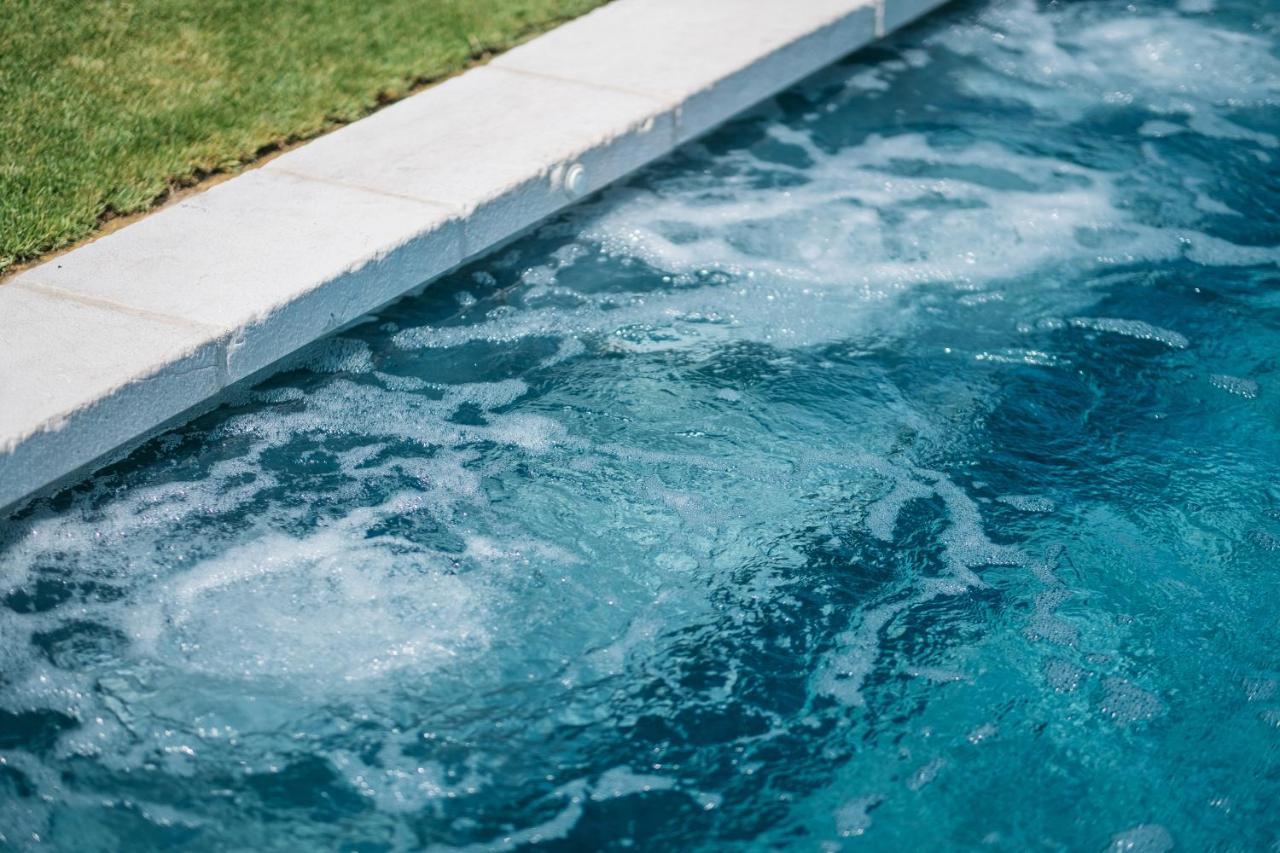 Villa Delle Zagare - Private Hydromassage Pool Surbo Bagian luar foto