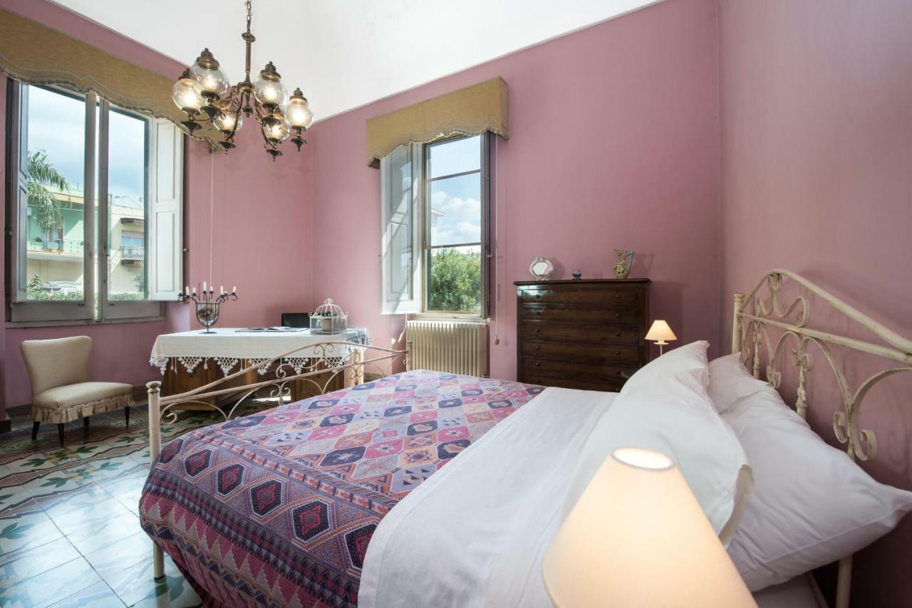 Villa Delle Zagare - Private Hydromassage Pool Surbo Bagian luar foto