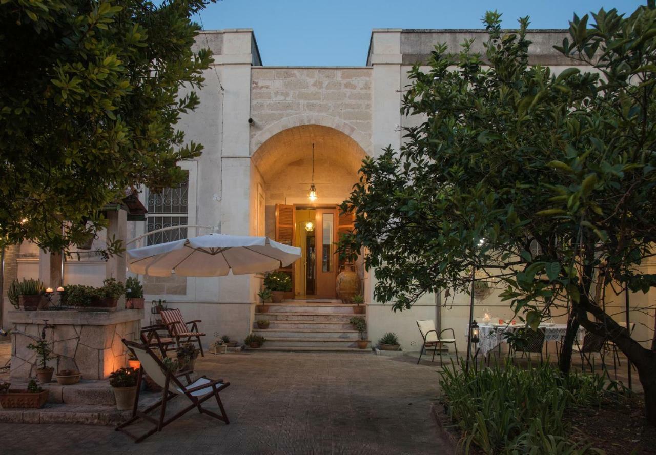Villa Delle Zagare - Private Hydromassage Pool Surbo Bagian luar foto